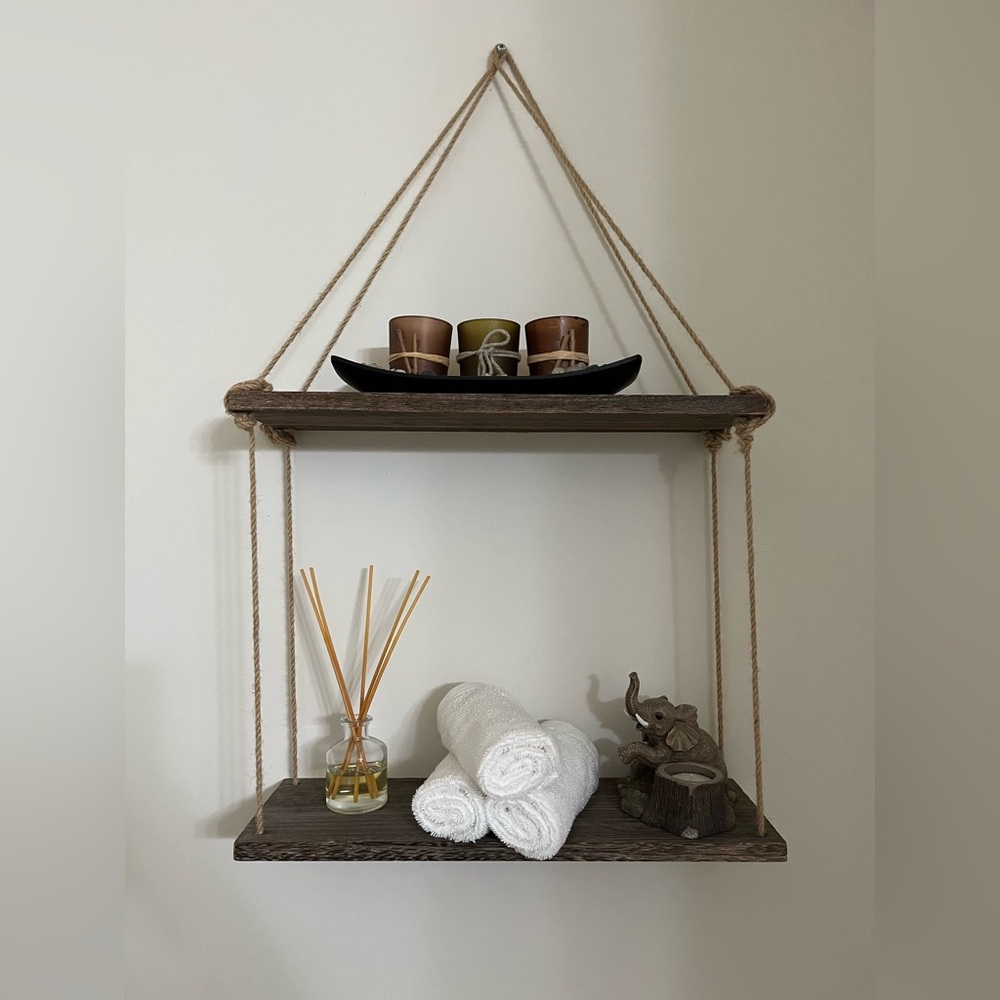 Floating shelves